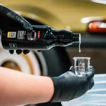 ADBL Rinseless Shampoo - szampon bez spłukiwania z dodatkiem wosków i polimerów 5L ADBL Rinseless Shampoo - szampon bez spłukiwania z dodatkiem wosków i polimerów 5L