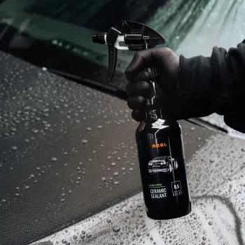 ADBL Ceramic Sealant - Preparat ochronny przeznaczony do zabezpieczania lakieru 1L ADBL Ceramic Sealant - Preparat ochronny przeznaczony do zabezpieczania lakieru 1L